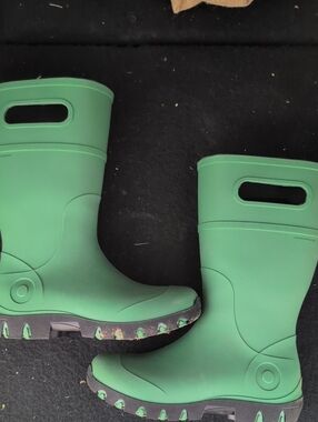 BOGS Essential Tall Kids Waterproof Green Rain Boots